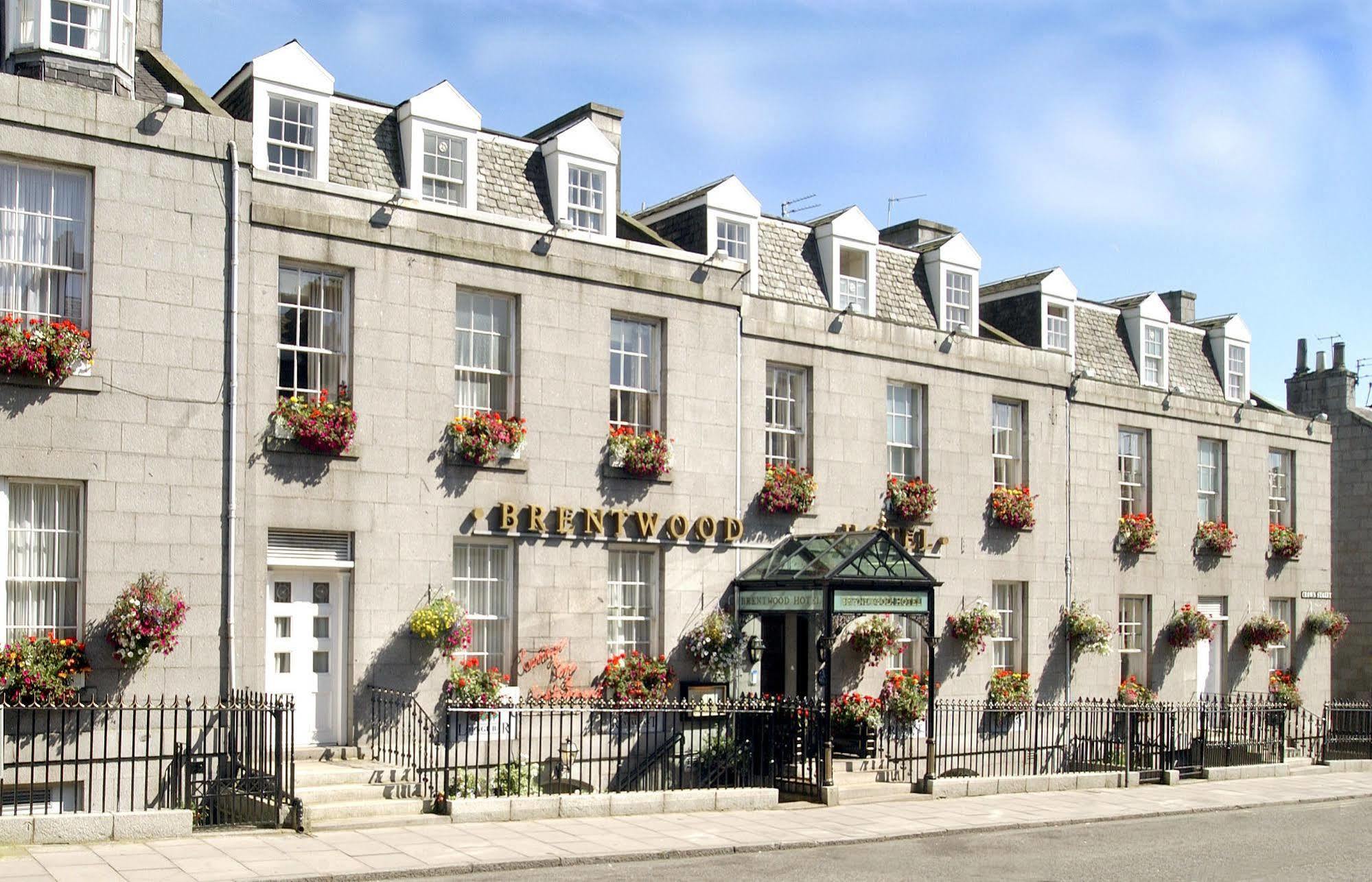 Oyo Aberdeen City Centre Hotel Exterior photo